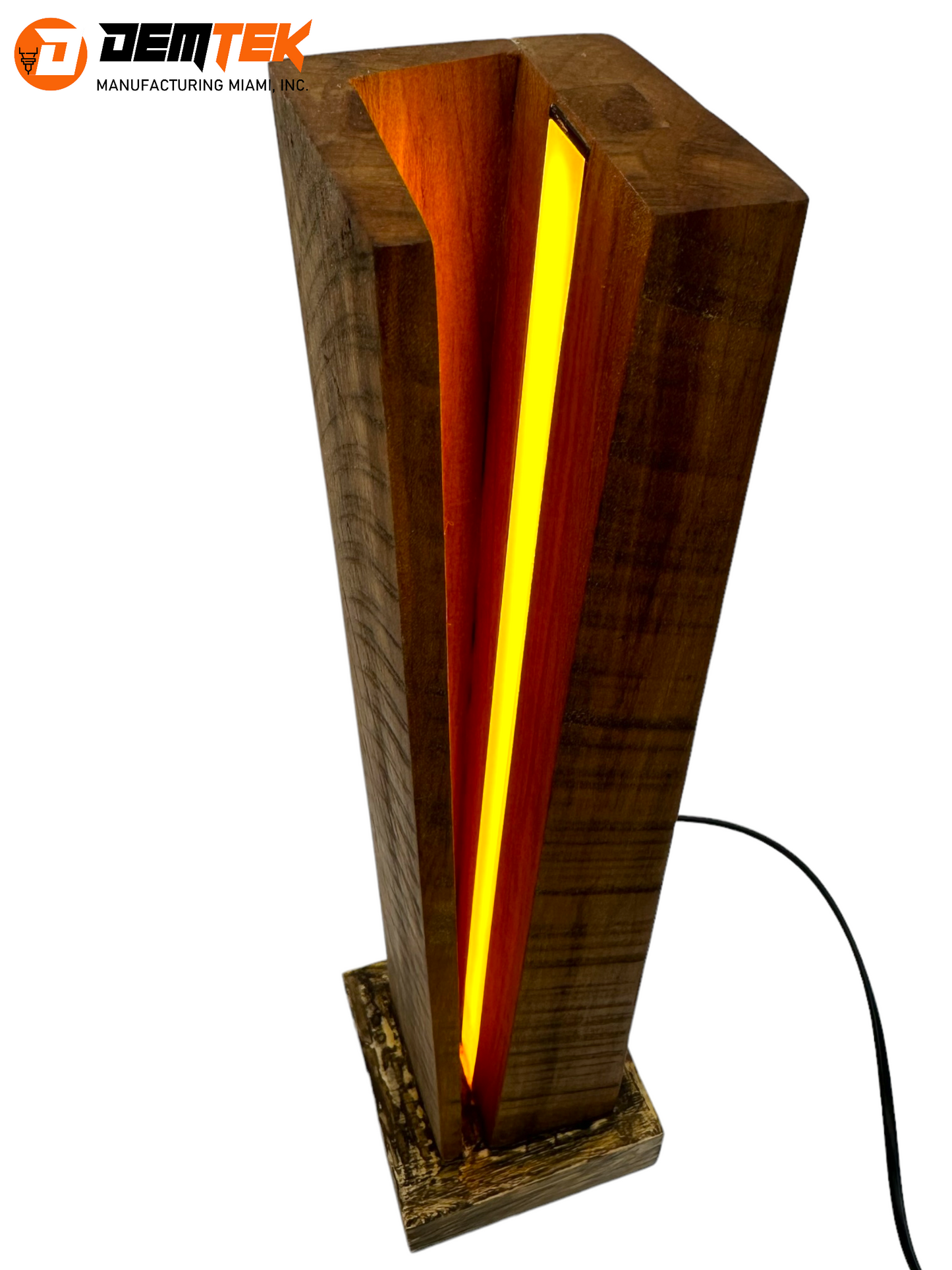 DEMTEK "Rustic but Cute" Table Lamp