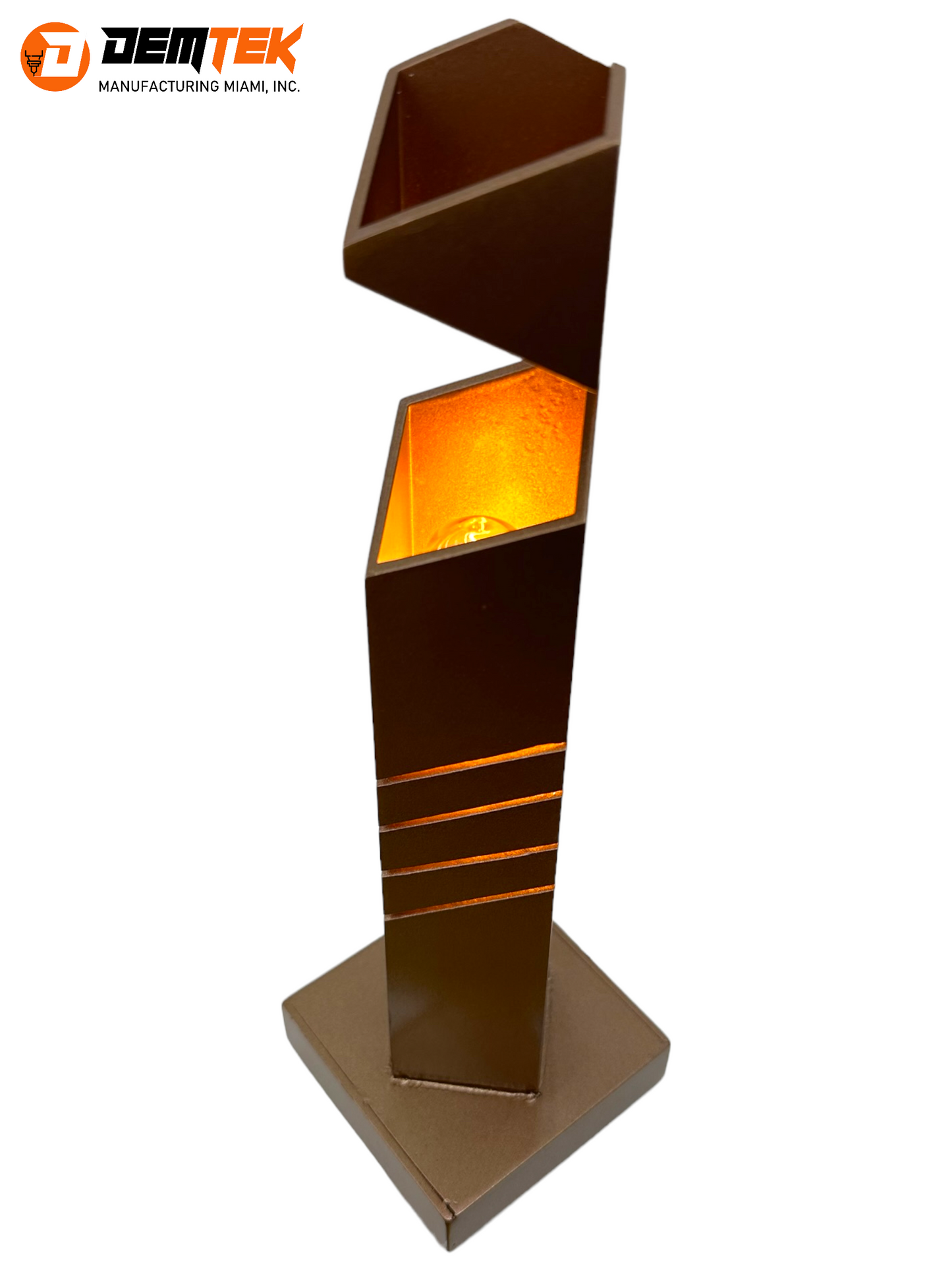 DEMTEK "Bronze Beauty" Table Lamp