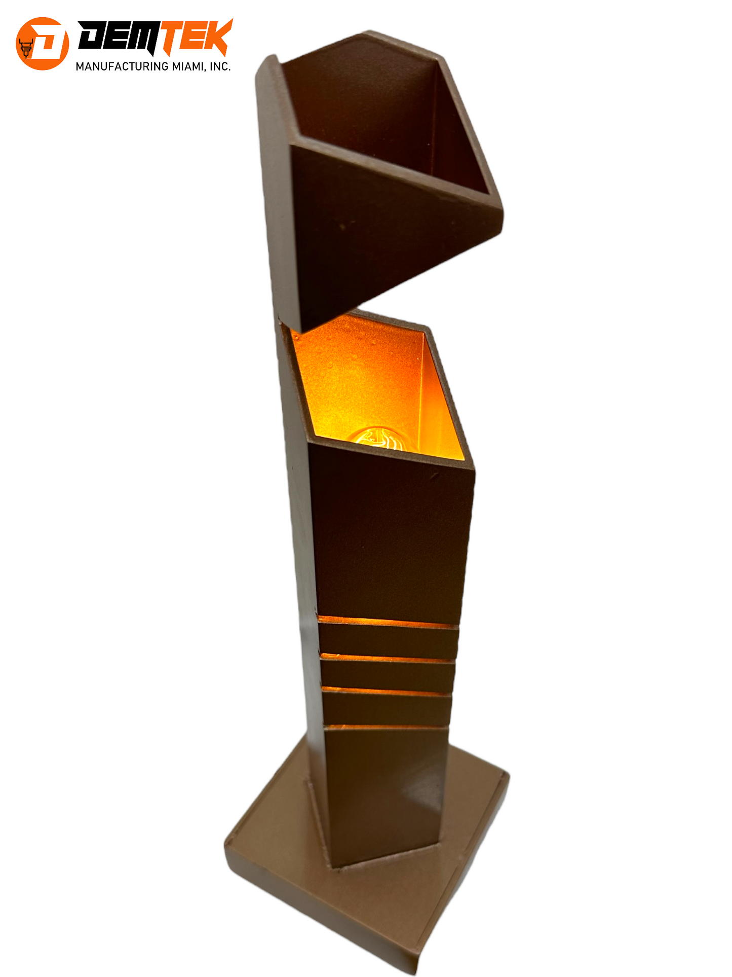 DEMTEK "Bronze Beauty" Table Lamp